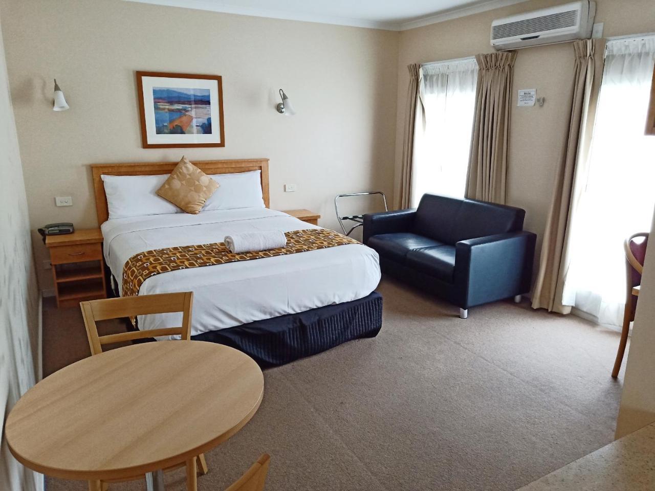 Glen Inn Glen Waverley Buitenkant foto