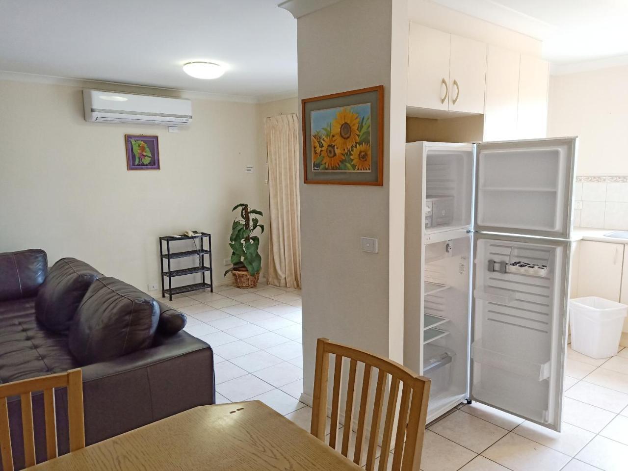 Glen Inn Glen Waverley Buitenkant foto